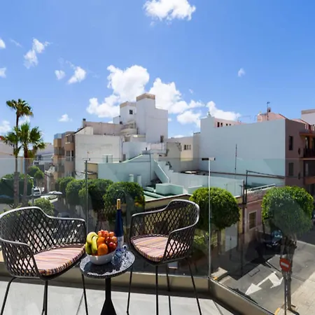 Charming House In Telde Melenara